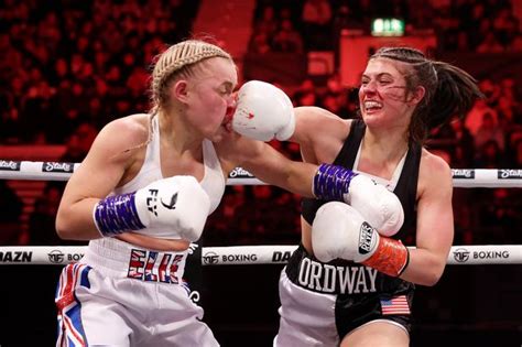 Boxxer Chief Ben Shalom Brands Onlyfans Star Elle Brookes Boxing Event