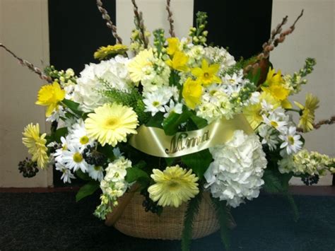 Funeral flowers, sympathy flowers, funeral flower arrangements from san francisco funeral flowers.com. Yellow and White Funeral Flower Arrangement - Wisteria ...