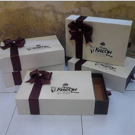 Kotak Kemasan Murah Packaging Baju Fashion Batik Tas Surabaya Jakarta Sumatera Kotak Custom