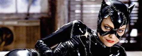 Batman Le Défi Le Cauchemar De Michelle Pfeiffer Dans Son Costume De