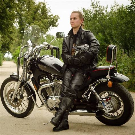 Punkerskinhead — Long Haired Leather Biker