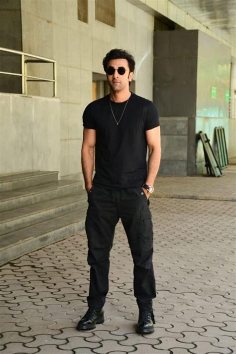 5 times ranbir kapoor wore all black and made it look different