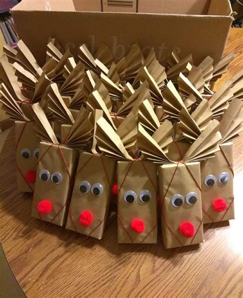 Fun And Easy Christmas Ts To Make For Kids Candy Bars Snowman