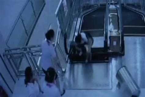 China Escalator Death New Footage Shows Near Miss Moments Before Mum