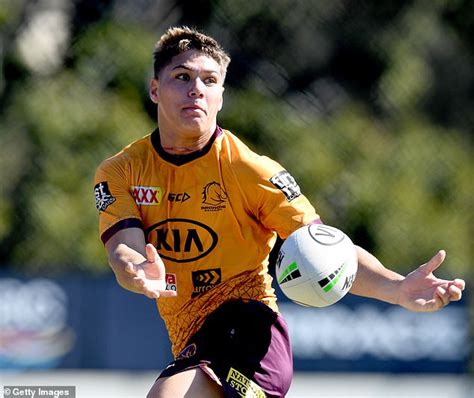 Nrl And Queensland Star Reece Walsh Lifts The Lid On Bad Blood With Broncos Coach Kevin