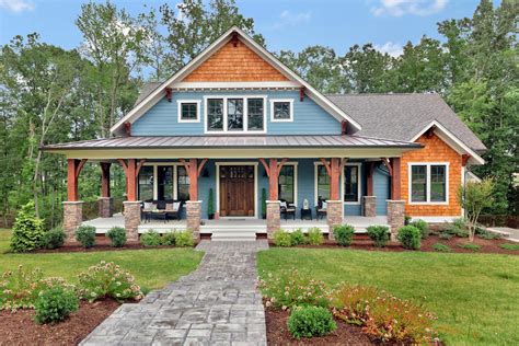 Our 3 bedroom house plan collection includes a wide range of sizes and styles, from modern farmhouse plans to craftsman bungalow floor plans. Craftsman House Plan with Laundry on Both Floors ...