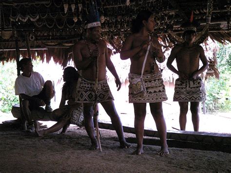 colombie pérou le peuple bora peuples autochtones d abya yala