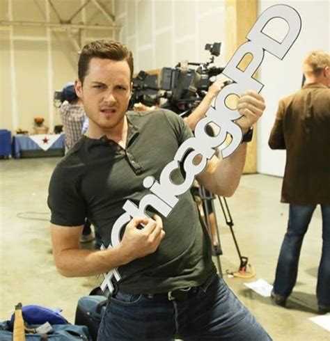 Follow sergeant hank voight (jason beghe; Chicago PD Recap 10/8/14: Season 2 Episode 3 "The Weigh Station" | Chicago pd cast, Chicago pd ...