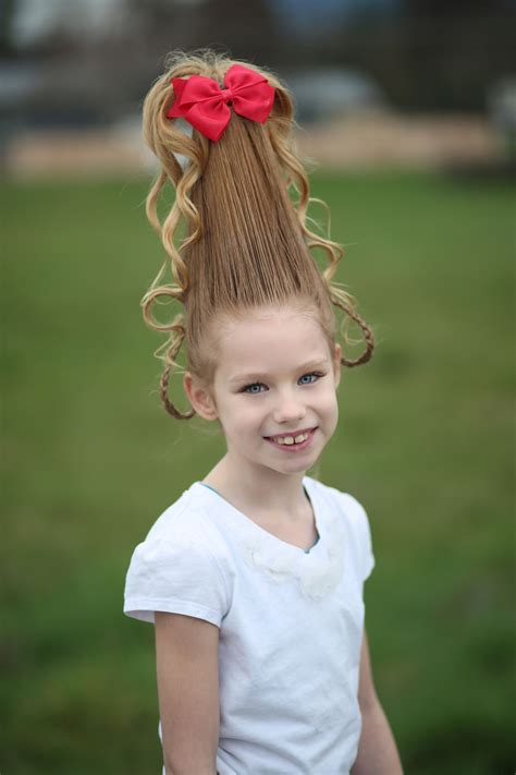 Alyssas Cindy Lou Who Hair For Dr Seuss Day At School Look De