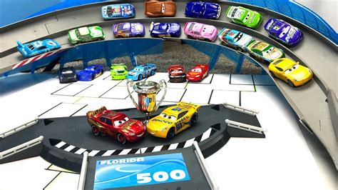 Carros De Carrera Para Niños Pista De Coches Cars 3 Campeonato En