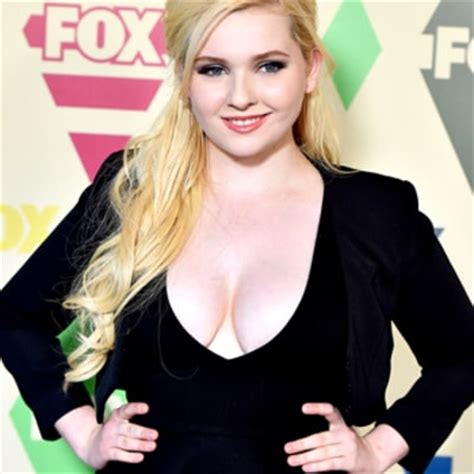 Abigail Breslin Topless In Racy Tyler Shields Photo Shoot Pictures