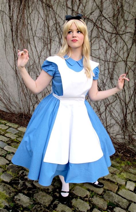 Movie Accurate Alice Costume Tutorial Wonderland Dress Alice In