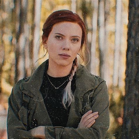 Do men have to wear black and not marry until a year has passed like a woman has to? Why does Black Widow (Natasha Romanoff) wear a blonde wig ...