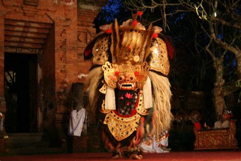 Barong Barong Dance Ubud April 2009 Davidfntau Flickr