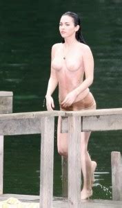 Des Photos De Megan Fox Seins Nue Qui Sort De L Eau Whassup