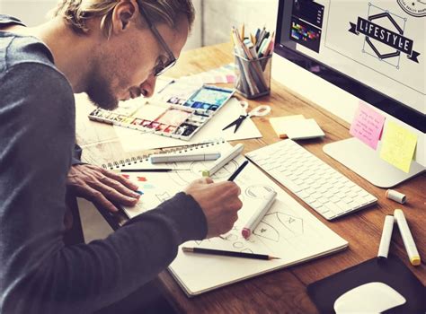 5 Things To Know About Graphic Designer Training Careers