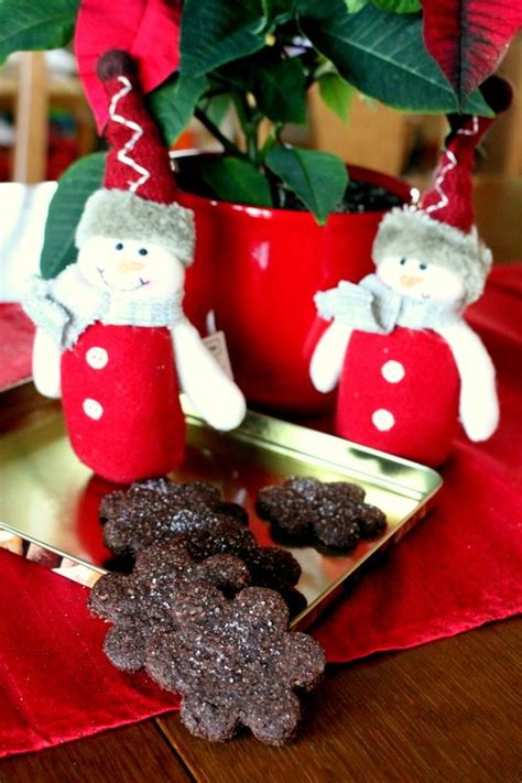 Praguemylove.blogspot.com.visit this site for details: Traditional Swiss Christmas Cookies Basler Brunsli ...