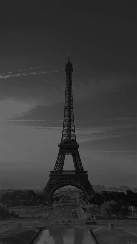 Eiffel tower wallpaper black and white. iPad