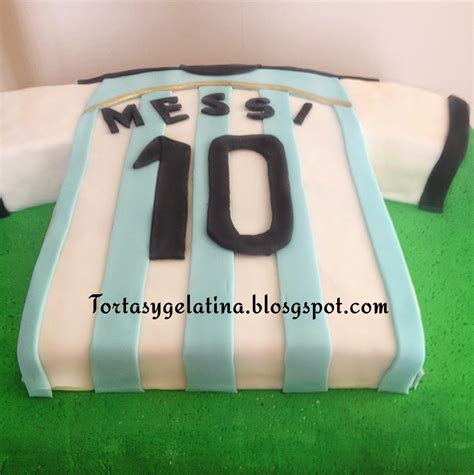Sueño con que messi alguna vez me escuchó. Torta camiseta selección Argentina - Avila's Cake