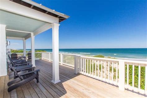 Stylish Coastal Vacation Rentals From Around The Globe Vacation Home