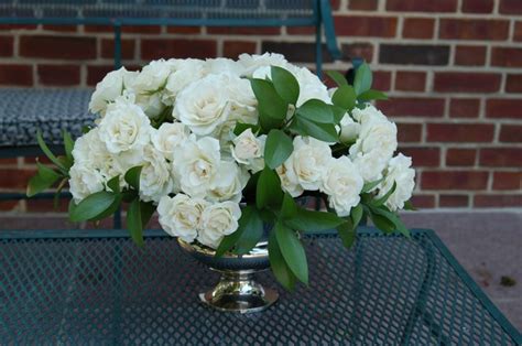 Ivory Spray Roses In Silver Compote B Floral Theflowerbiz Spray