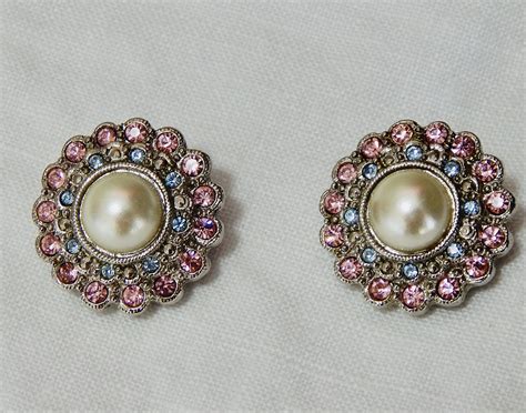 Vintage Faux Pearl Pink Blue Rhinestone Clip On Button Etsy In 2021