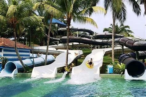 It's closed on tuesdays, except on holidays. A Famosa Water Theme Park | E-Tickets @ RM 35 | Tripcarte.Asia