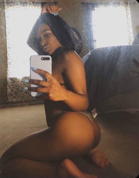 Snap IG More ShesFreaky