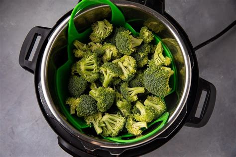 Instant Pot Broccoli With An Easy Lemon Butter Sauce 40 Aprons
