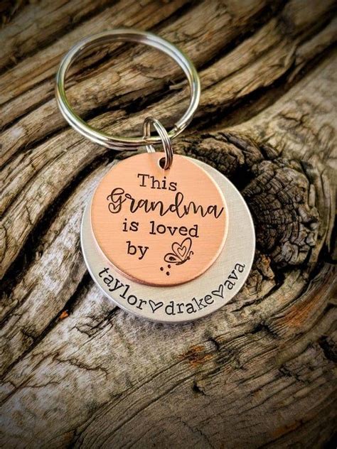 A gift for the grandma who lives far away. Personalized hand stamped grandma gift. Grandmother ...