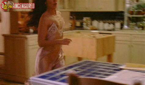 Naked Madeleine Stowe In Unlawful Entry 10881 Hot Sex Picture