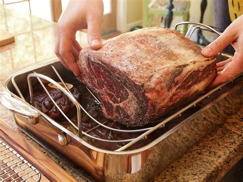 how to roast a perfect prime rib using the reverse sear method
