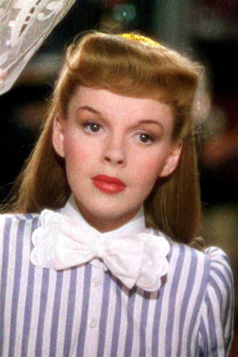 25 Most Iconic Red Lips In Film The Best Red Lipstick In