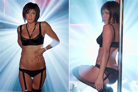 Jennifer Aniston Nipple Pictures Leaked Online Behind The Scenes Shots Go Viral Mirror Online
