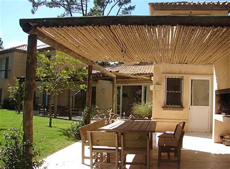 Estás à procura de casa? Ideas Sencillas para Decorar Pérgolas de Madera