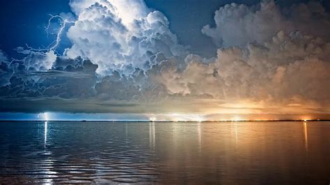 Descarga gratis Lightning Clouds Storm Ocean HD naturaleza océano nubes rayos tormenta