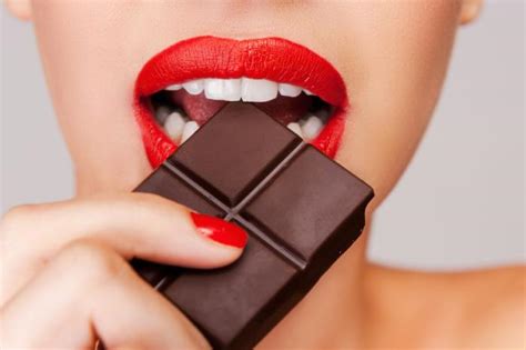 Daily Chocolate Intake Linked To Lower Risk Of Diabetes Heart Disease