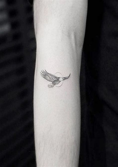 37 Small Eagle Tattoo Designs For Men We Hive Tatuagem Sem Contorno