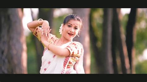 New Assamese Song 2020 Luit Poriya Priyanka Sumi Borah Dance