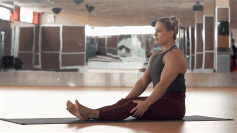 6 Yoga Poses The Goodlife Fitness Blog