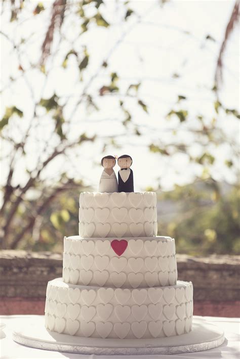 wedding inspirations found 9 beautiful wedding cake inspirations