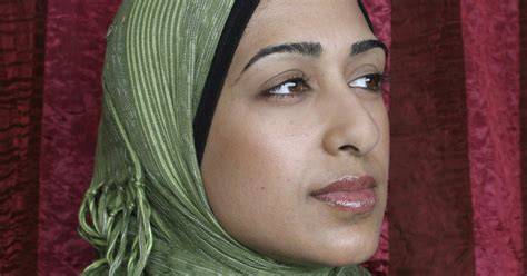 Us Muslim Women Debate Safety Of Hijab Amid Backlash Cbs Detroit