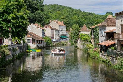 24 Best Things To Do In The Dordogne And Beautiful Points Of Interest