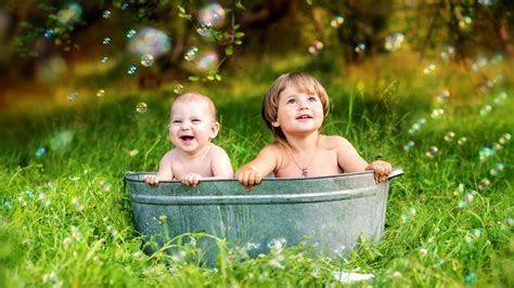 Wallpaper Cute Kids Bath Time Bubbles Meadow Hd Cute