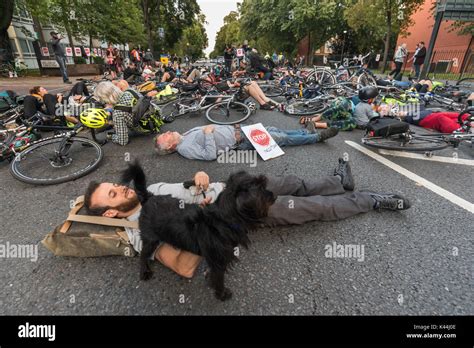 London Uk 5th Sep 2017 Stop Killing Cyclists Observe A 10 Minute