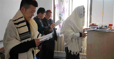Ancient Chinese Community Celebrates Its Jewish Roots And Passover