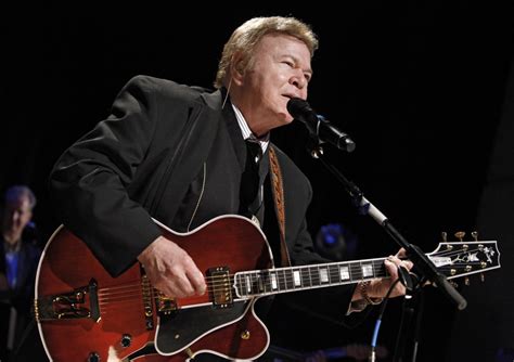 Roy Clark Country Guitarist And ‘hee Haw Star Dies At 85 New York