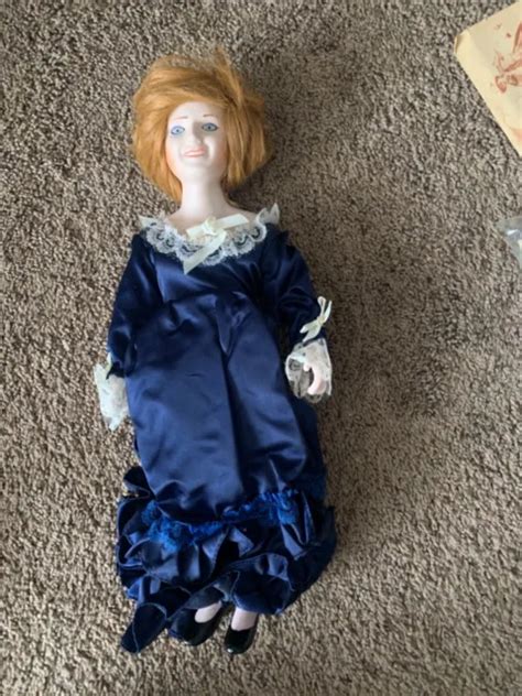 VINTAGE PRINCESS Diana Doll Fine Porcelain Stuffed Doll 15 21 99