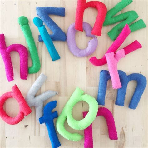 10 Diy Crafts To Teach Your Kids The Alphabet Letter Diy Felt