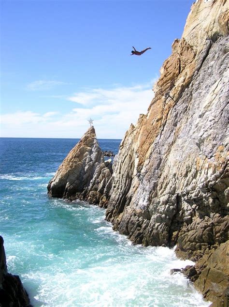 Destinos Tan Peligrosos Como Atractivos Vacations To Go Acapulco